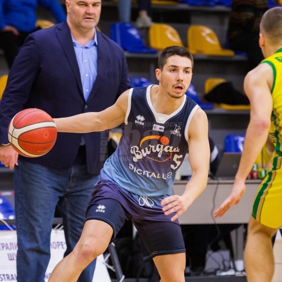 Баскетболният Черноморец продължава с победите