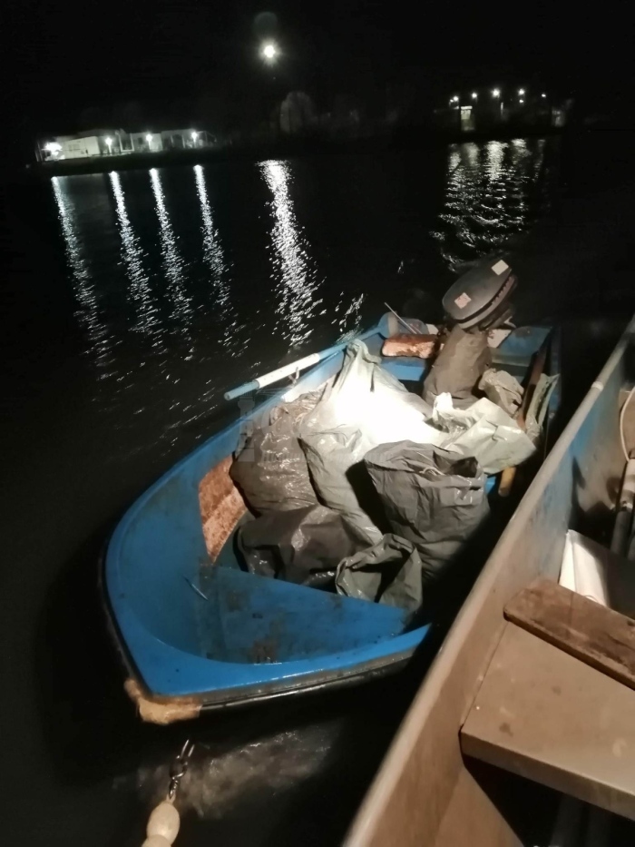 Хванаха бракониер със 161 килограма риба в Мандра