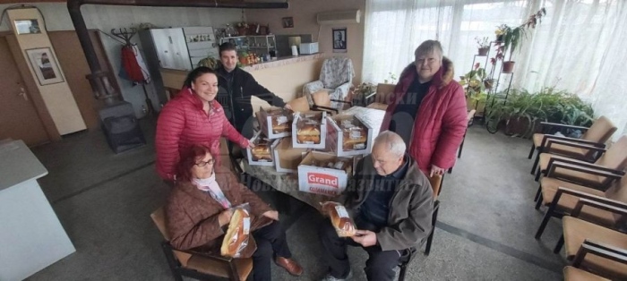 БСП -  Бургас се включи в националната кампания „Солидарен Великден“