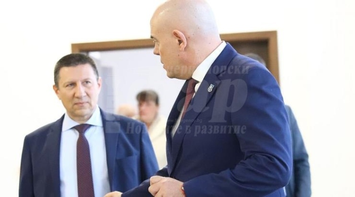 Очаква се главният прокурор официално да поиска отстраняването на Сарафов