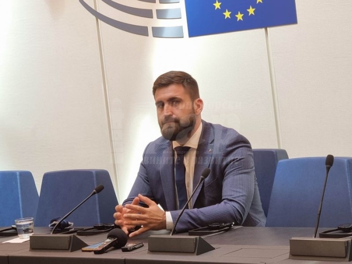 Евродепутатът Андрей Новаков: Доживях румънски колеги да  говорят, че България им тежи по пътя за Шенген