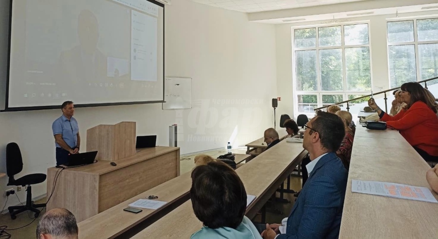 Научна конференция събра в Университет „Проф. д-р Асен Златаров” учени от 7 държави
