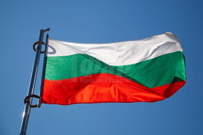 С 300 гайдари и заря: Откриват противоречивия пилон „ Рожен“