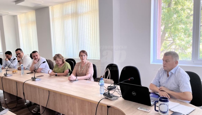 Властите обединени за Факултет по фармация в Бургаски университет „Проф. д-р Асен Златаров“