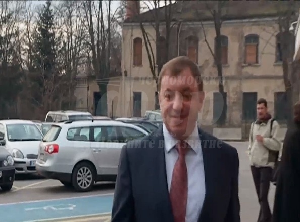 След разстрела на Алексей Петров: Водещите версии и възможните мотиви