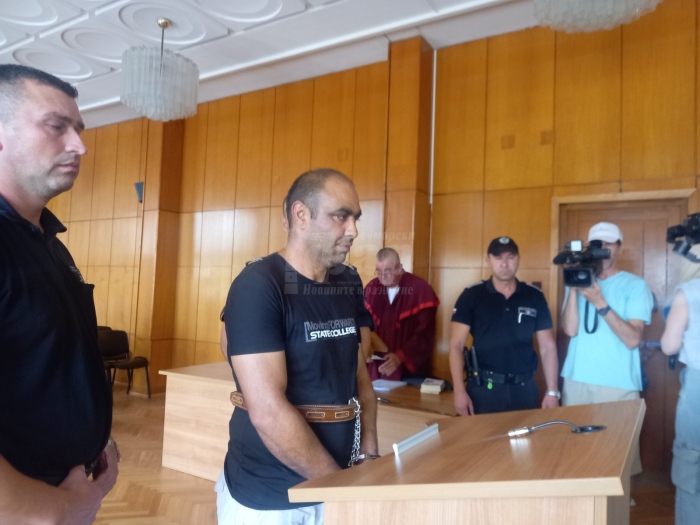 Вкараха в съда дядото, заклал шофьора в Прилеп