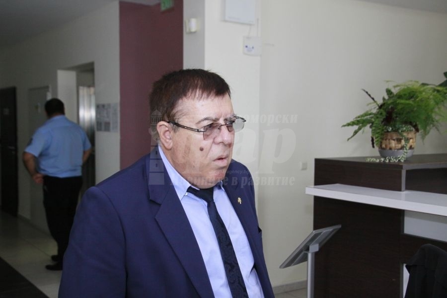 Милионерът Бенчо Бенчев отново атакува Общинския съвет, готов с листата си за съветници (Вижте кои имена се спрягат)