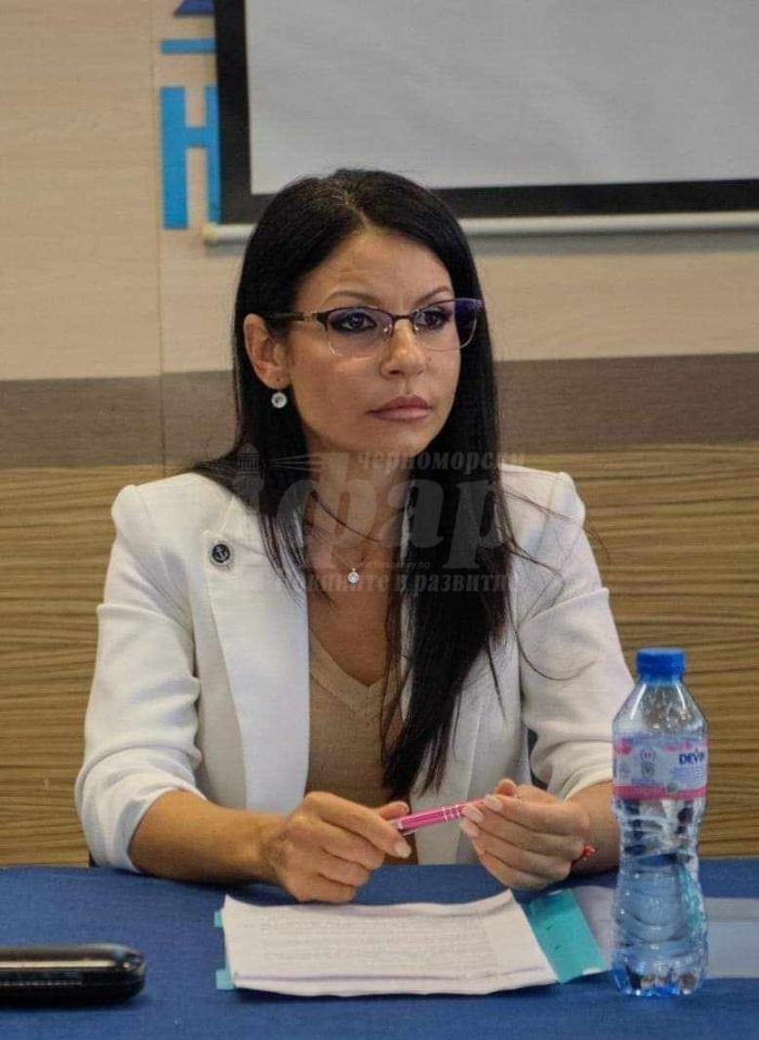 Ваня Андонова с критика към общински съветници в Приморско