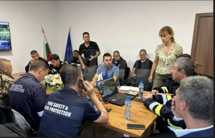  Морето изхвърли тяло на мъж, издирват се две жени
