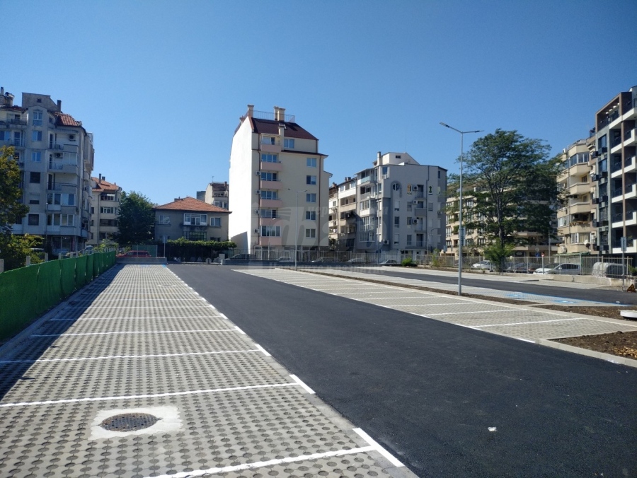 Отварят за ползване новия паркинг в к-с „Лазур“ днес