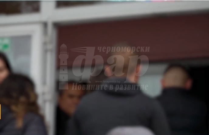 Нова серия бомбени заплахи в български училища: Кой стои зад тях
