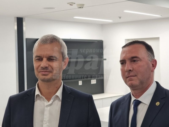 Лидерът на Партия „Възраждане“ Костадин Костадинов  в Бургас: След  тези избори всичко ще се промени, „Възраждане“ ще стане втора политическа сила