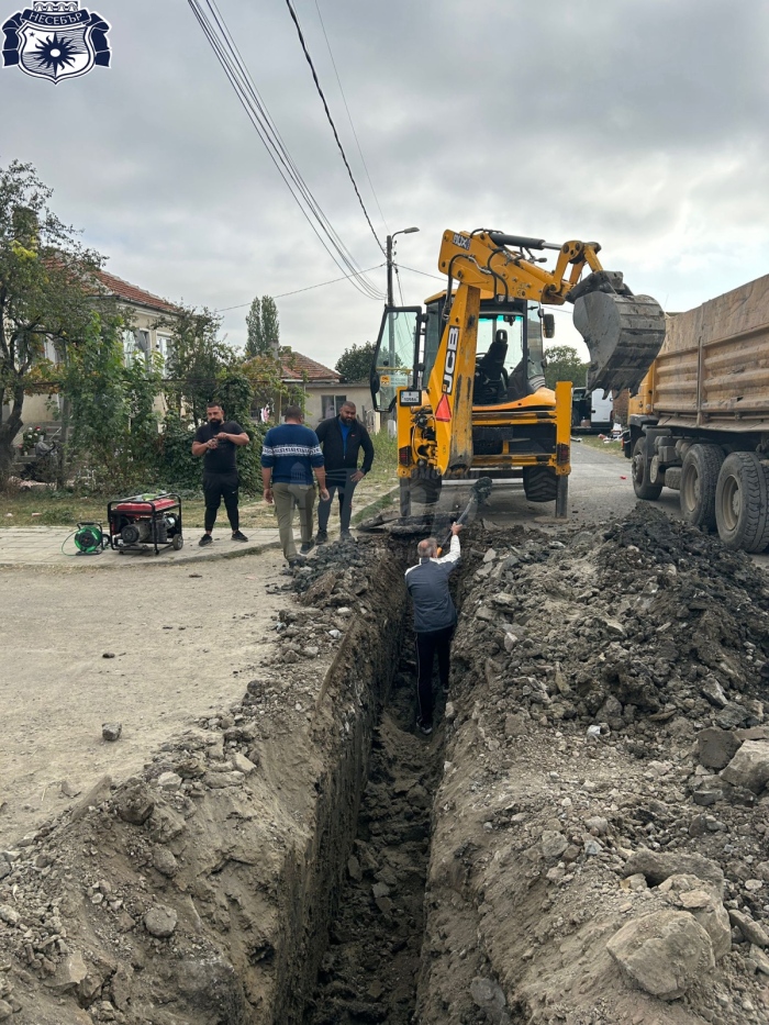 Напредва изпълнението на проектите за подмяна на водопроводната мрежа в Гюльовца и Оризаре