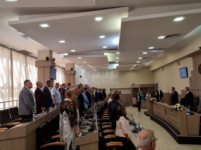 Заформя се голямо обединение в Общински съвет – Бургас. Кои политически сили ще са част от него?