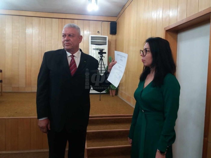 Иван Кичев пое управлението на Община Средец /СНИМКИ/