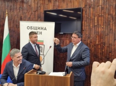 С приемственост се смени властта в Община Руен (СНИМКИ)