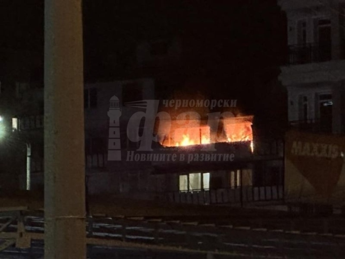 Гори апартамент в „Меден рудник“/ОБНОВЕНА/