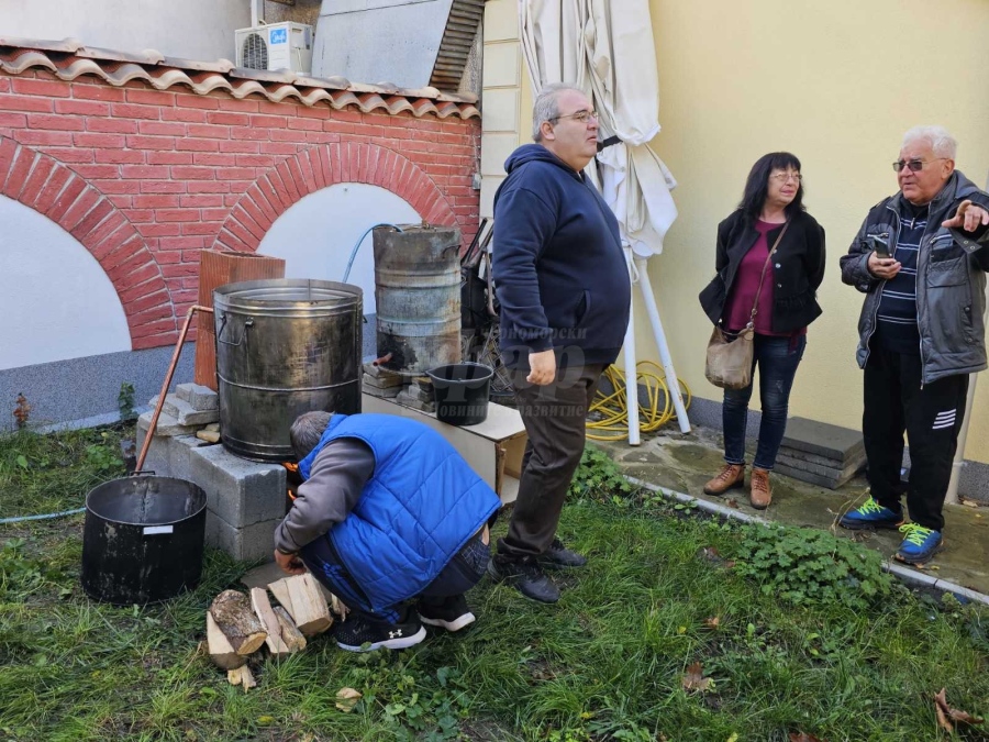 Ракията навлязла в България още в Късното Средновековие, пиели сме я като лекарство
