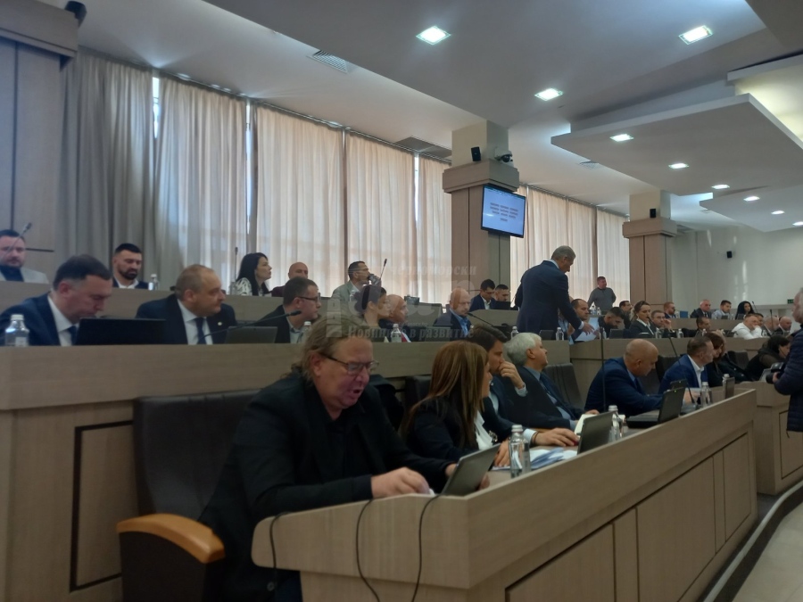 Бръсначът на Окам срещу големите заплати на общинските съветници