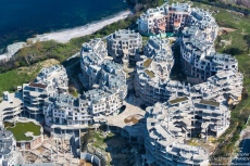 Апаши разкостват недостроения комплекс „Коста Дел Кроко“