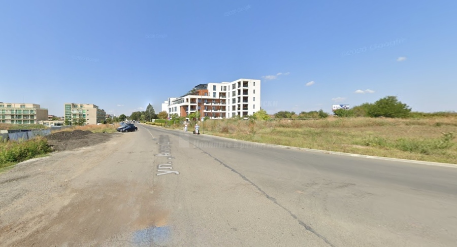 Освен в Меден рудник, общината набеляза алтернативно трасе и в Сарафово