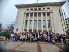 За 11 година: Имениците на Бургас с обща снимка