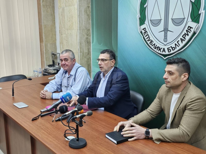 Син на бивш кметски наместник в карнобатско село въртял наркоферма (СНИМКИ)