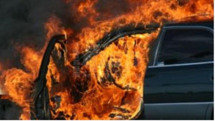На зловеща находка в изгорял автомобил попаднаха полицаи и пожарникари от Средец