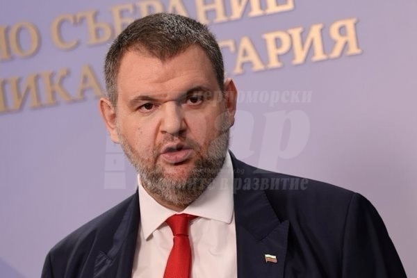 Пеевски: Ще подкрепим и двете кандидатури за КС, не искаме министри в изпълнителна власт