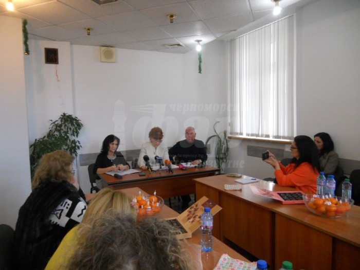 Над 700 декларации подадени през първите дни на данъчната кампания в Бургас