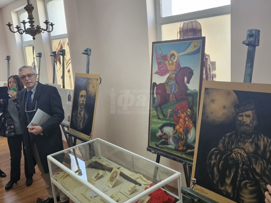 За Свободата, Гарибалди, българите в четите му и приликата с Левски – вижте уникалната изложба в РИМ-Бургас