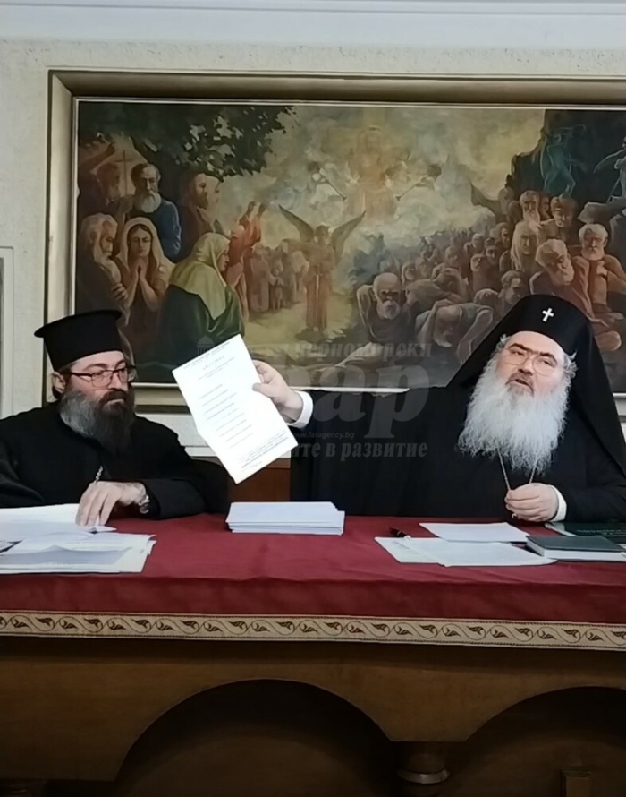 Епископите Михаил и Йеротей са кандидати за Сливенски митрополит