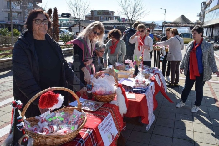 Благотворителен базар с мартеници  събира пари за дома в Ясна поляна 