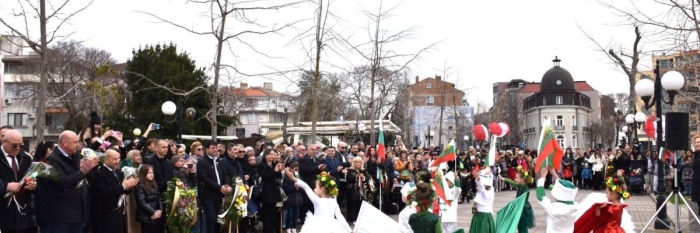 Поморие празнува 146 години свободна България