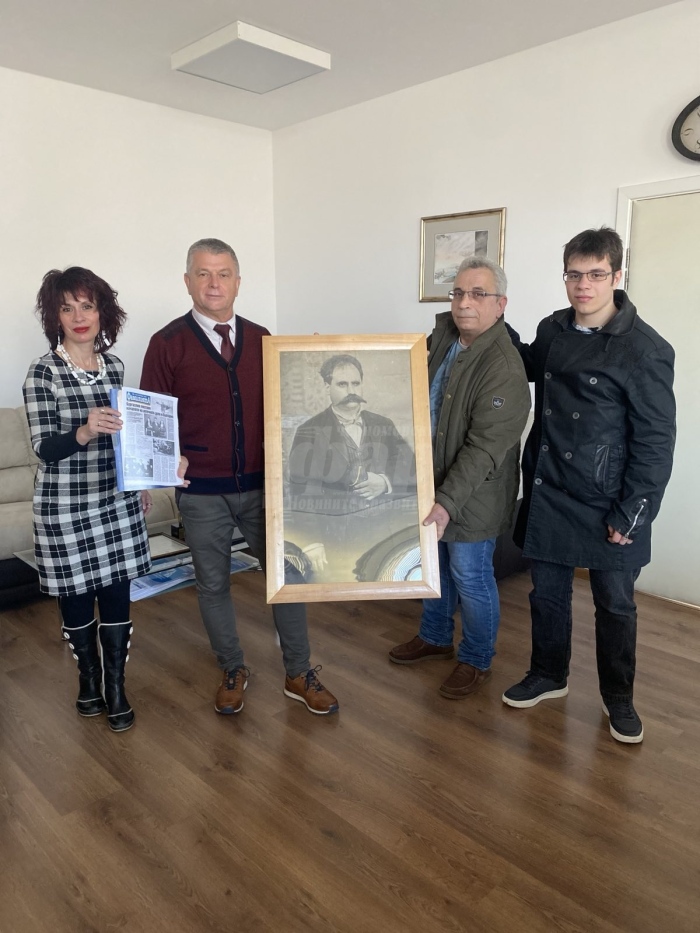  Портрет на първия български аптекар в Бургас ще вдъхновява бъдещите студенти по фармация