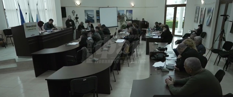 С пълно мнозинство: Общински съвет – Приморско подкрепи участието на общината във фонда за целогодишни полети