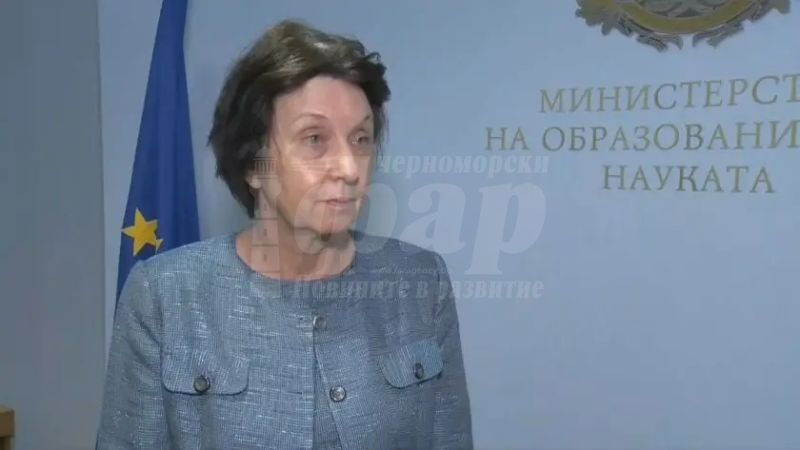 Техническата грешка от първата матура няма да повлияе на оценката, заяви зам.-министърът на образованието 