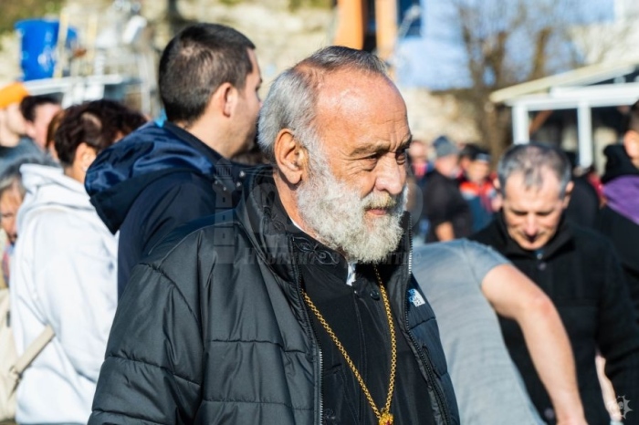 Почина отец Стоян Василев от Царево, Общината обяви ден на траур