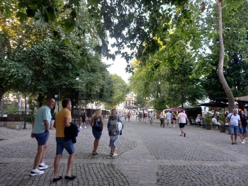  Община Созопол и МРРБ подписаха споразумение за изграждане на улиците в кв. „Мисаря“