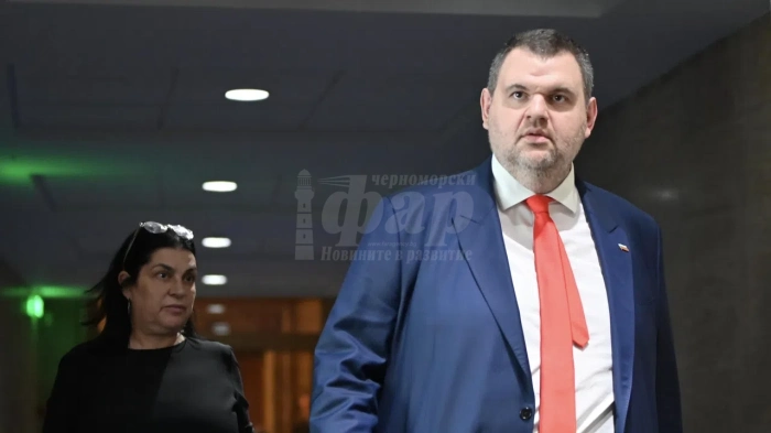 Пеевски: Пълна подкрепа за справедливия протест на медиците, министрите да намерят решение
