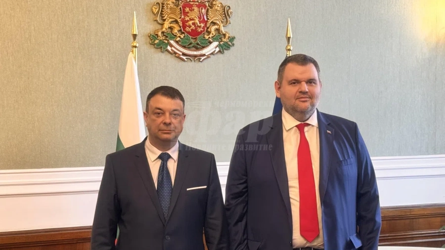 Пеевски присъедини кмета на Силистра към стратегията за ново начало