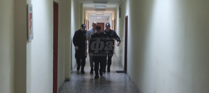 Пехо остава в ареста, отрича килото кокаин да е негово