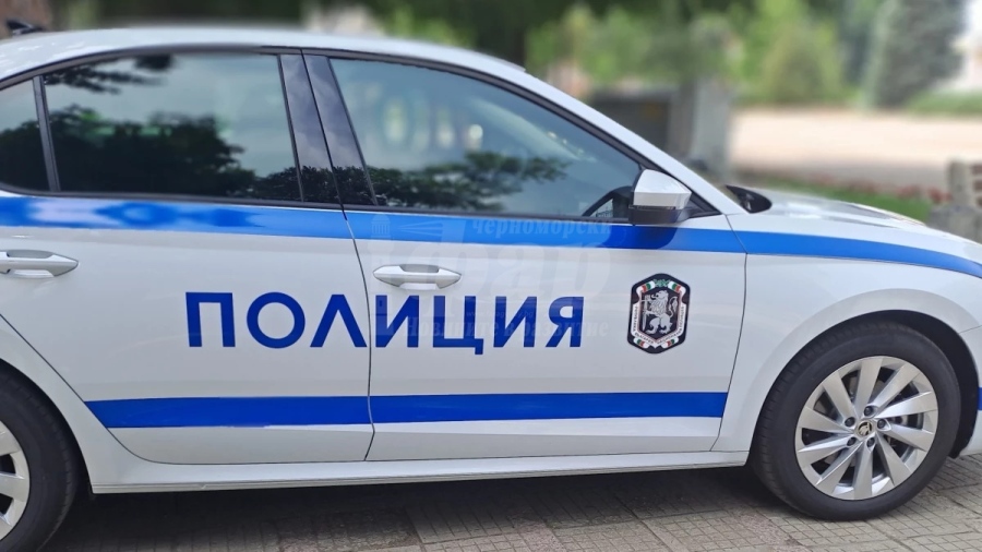 Трима криминално проявени изгоряха заради дрога в Бургаско