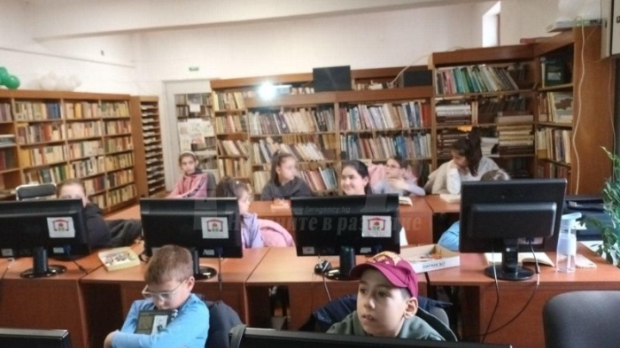 Четенето не излиза от мода в карнобатската библиотека 