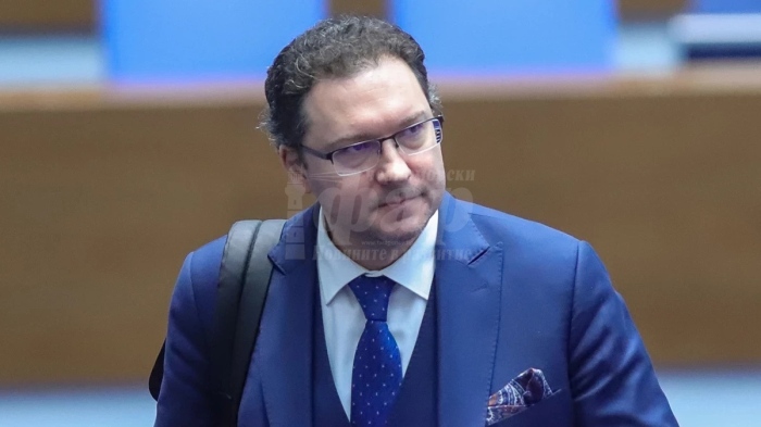 Вътрешният министър разпореди проверка на обществената поръчка за икони за 420 хил. лв.