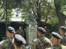 Бургас почете паметта на Христо Ботев (СНИМКИ)