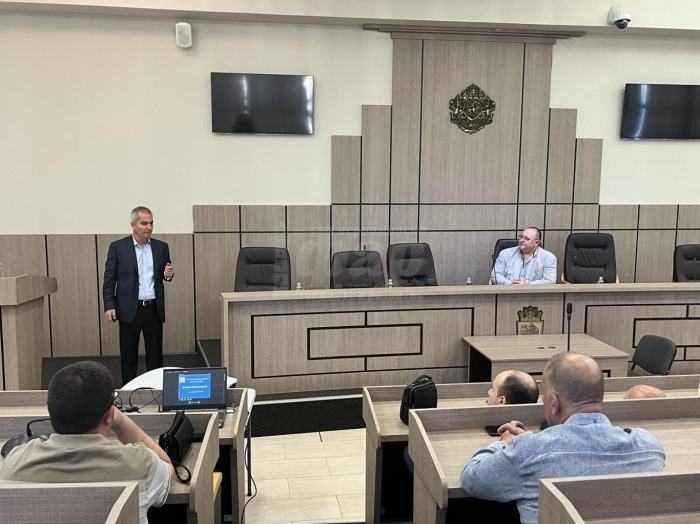 Темата за „България на прага на еврозоната“ обсъдиха в Бургас