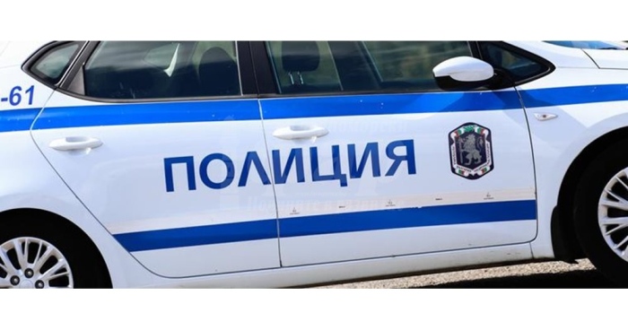 Близо 1 км. кабел откраднаха двама криминално проявени