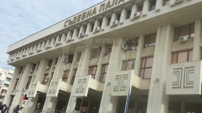 Чехът, убил приятелката си в Приморско, остава в ареста 