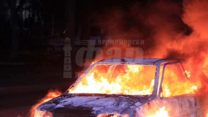 Кола се запали на АМ \